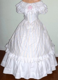 Ladies ball gown (bodice and skirt). Victorian & Civil War dresses